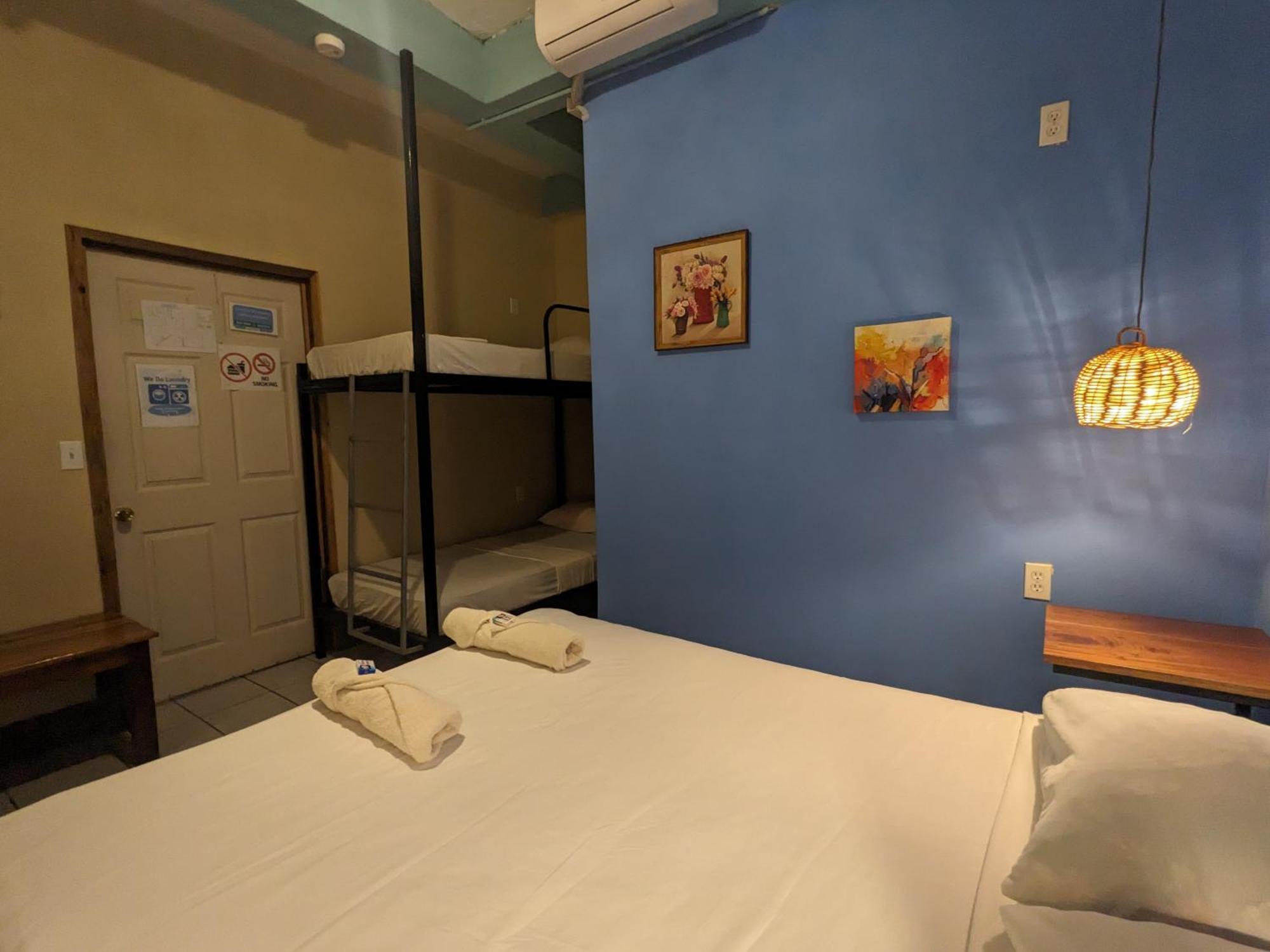 Kawoq Hostel San Ignacio Exterior photo